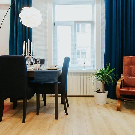Color Apartments Corneliu Coposu 1A street Bucarest Esterno foto